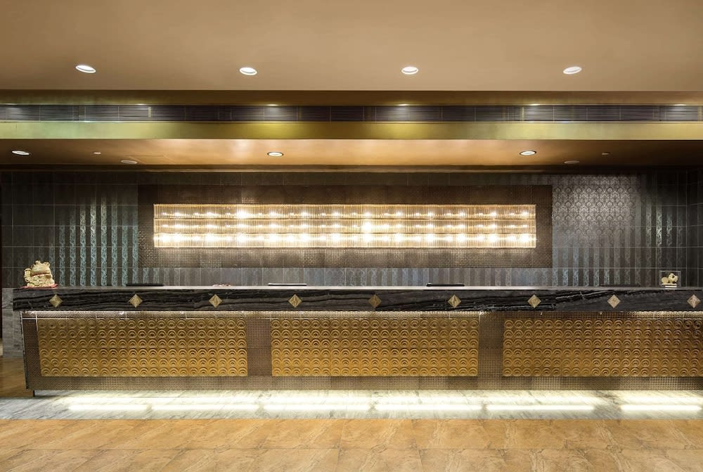 Ramada Hong Kong Harbour View 4