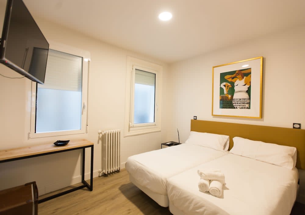 Central Roomss 1