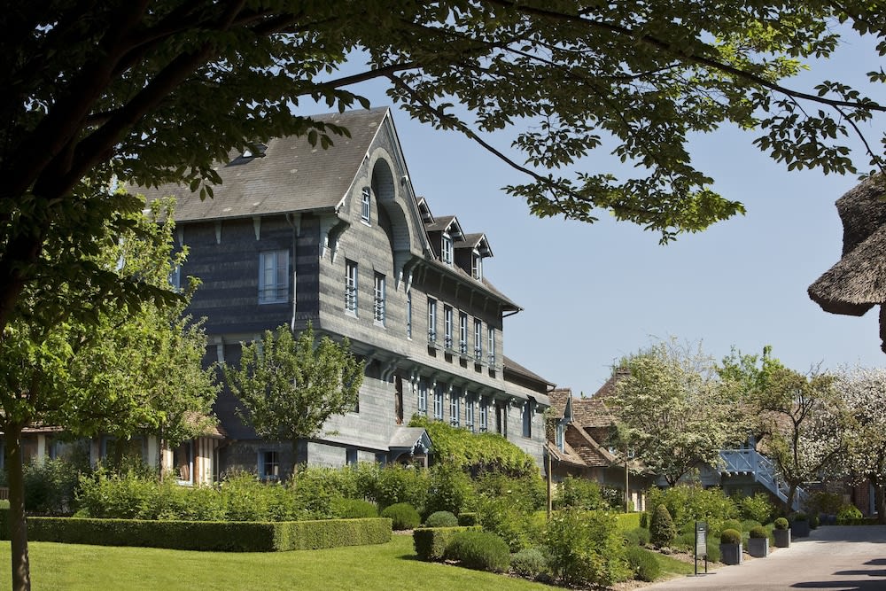 La Ferme Saint Simeon Hotel & Spa - Relais & Chateaux 1