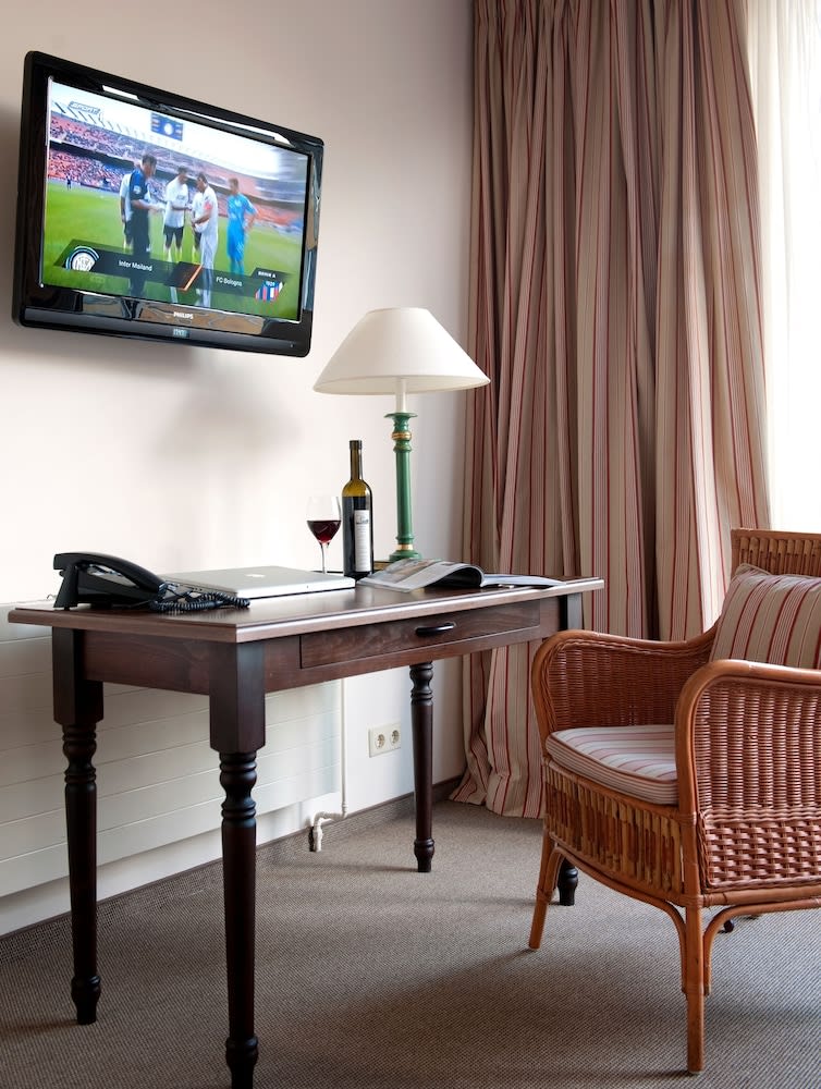 Hotel Elbflorenz Dresden 5