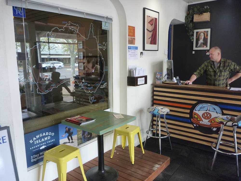 Adelaide Travellers Inn Backpackers Hostel 2