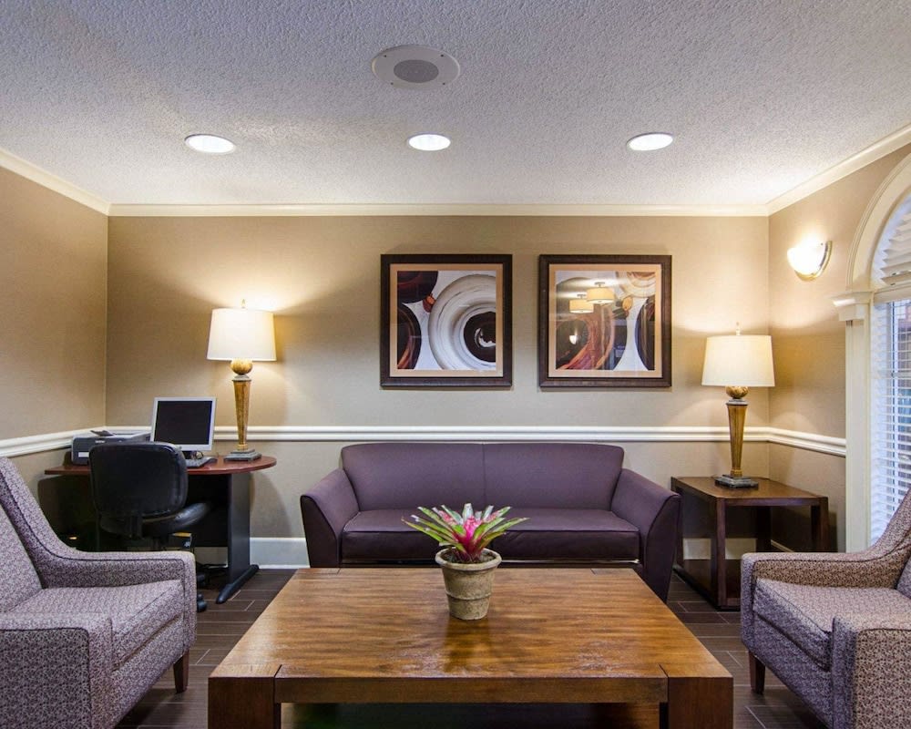Quality Inn & Suites Little Rock West 1
