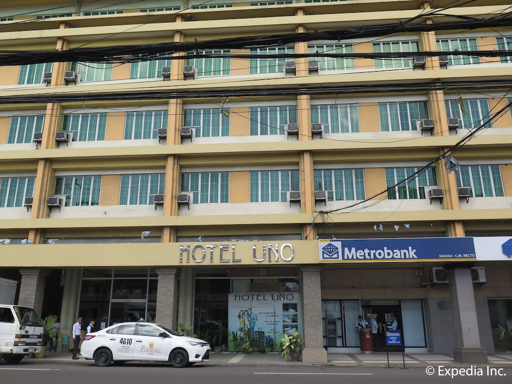 Hotel Uno 1