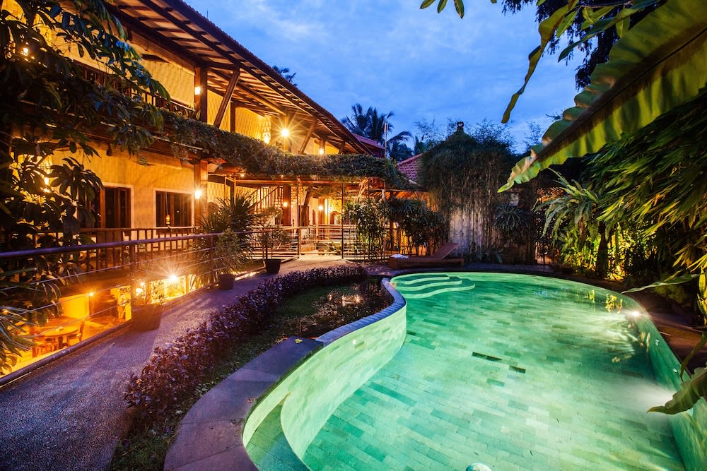 Junjungan Ubud Hotel and Spa 1