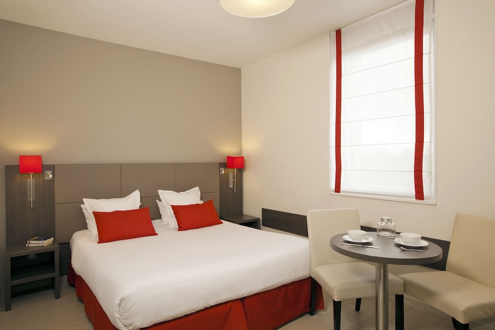 Residhome Reims Centre 1