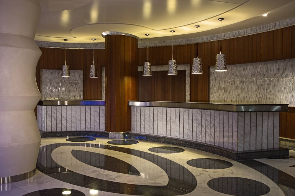 Renaissance Izmir Hotel 4