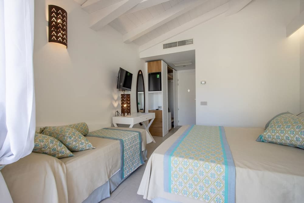 Limone Beach Resort 3