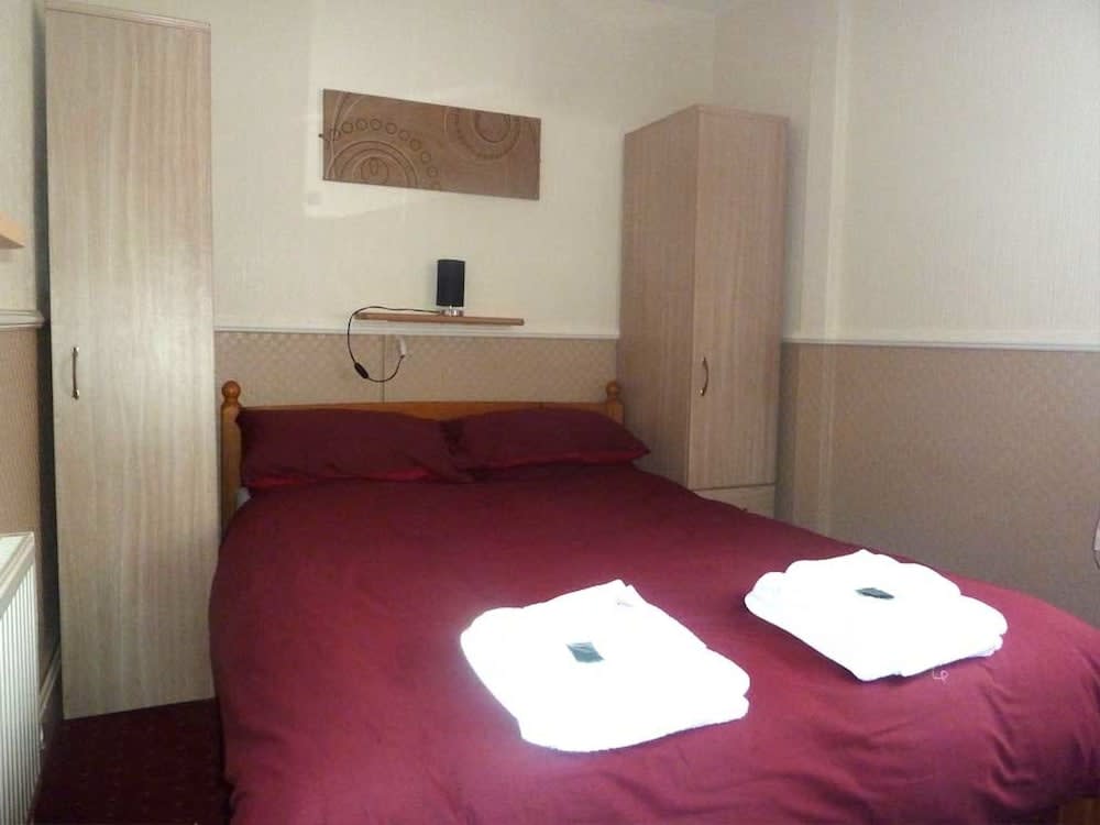 Delamere Hotel 2