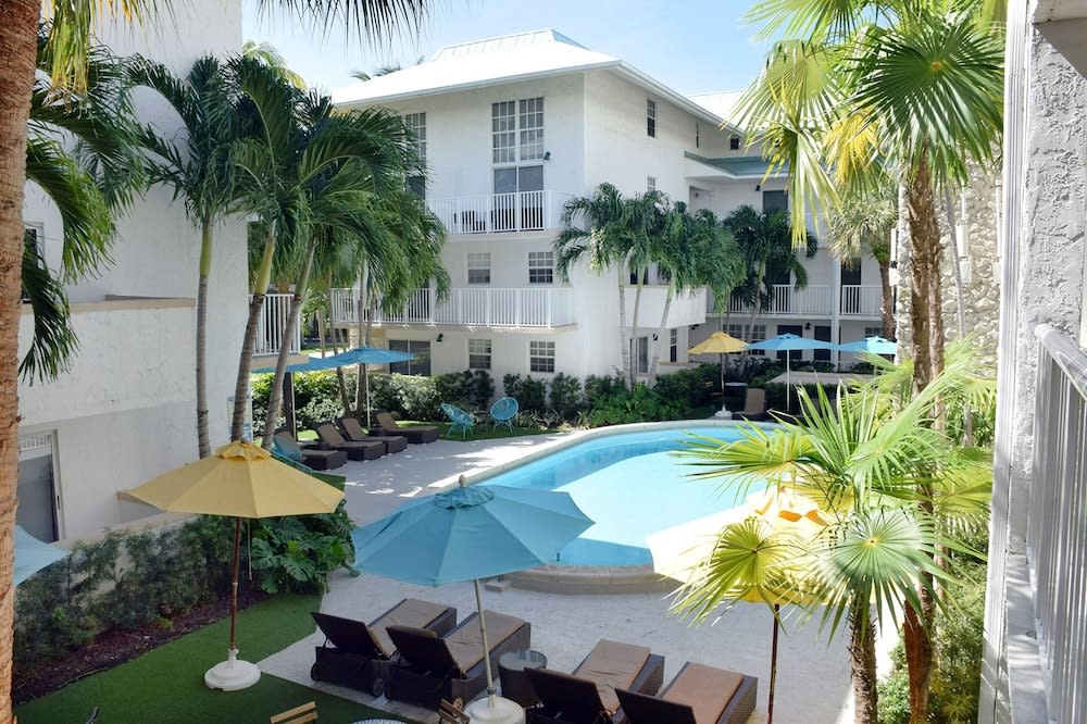 Coral Reef at Key Biscayne 1