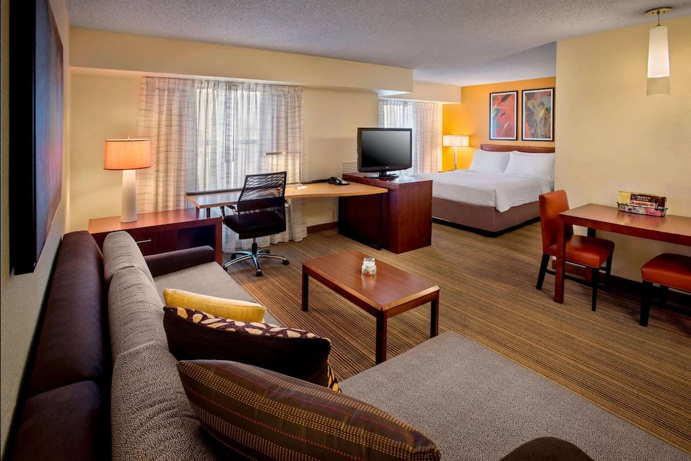 Sonesta ES Suites Allentown Bethlehem Airport 3