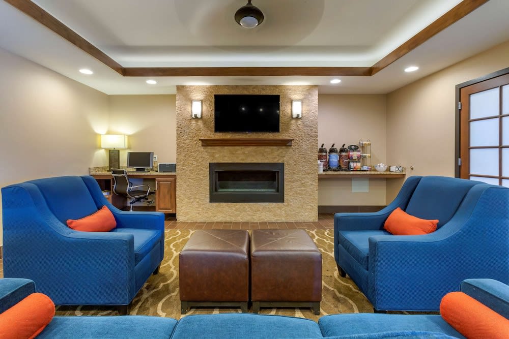 Comfort Inn Medford North 1