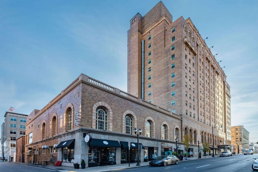 The Americus Hotel, Trademark Collection by Wyndham 1