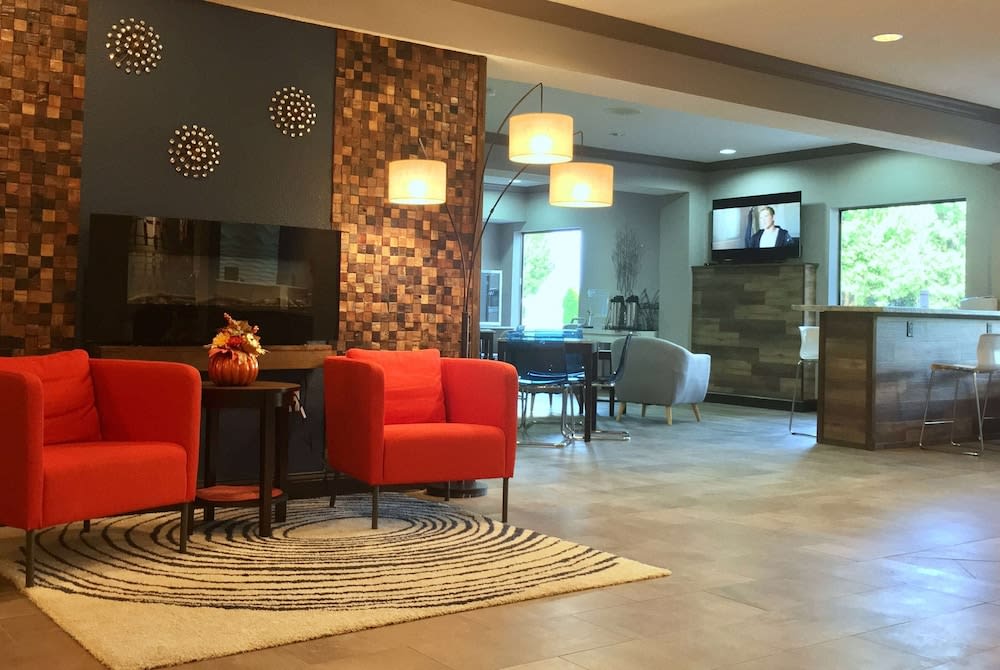 Baymont by Wyndham O'Fallon St. Louis Area 2