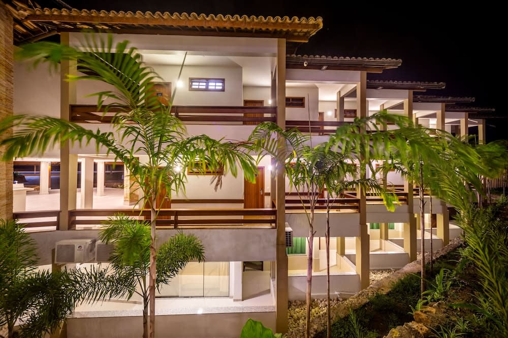 Quinta do Sol Praia Hotel 1