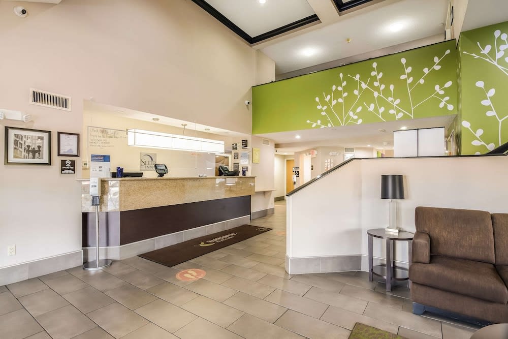 Sleep Inn Wytheville I-77 and I-81 3