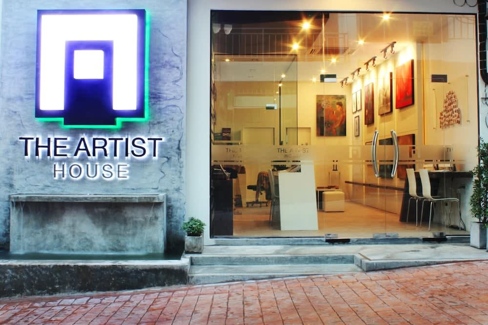 The Artist House 1
