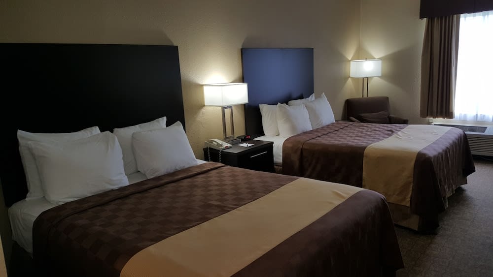 Best Western Teal Lake Inn 5