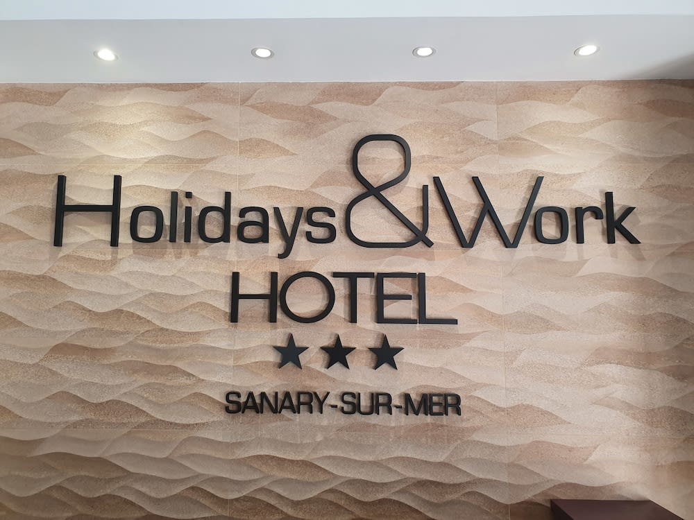 Holidays & Work HOTEL 2
