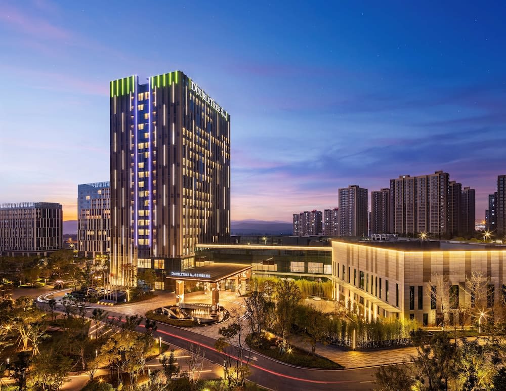 Doubletree By Hilton Kunming Airport 1