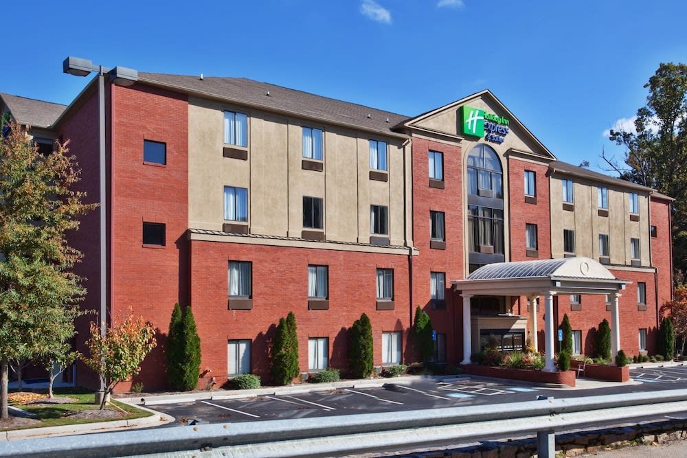 Holiday Inn Express Atlanta - Emory University Area by IHG 1