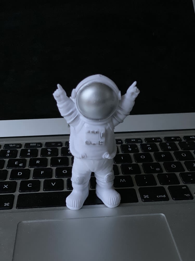 Space Night Capsule Hostel 2