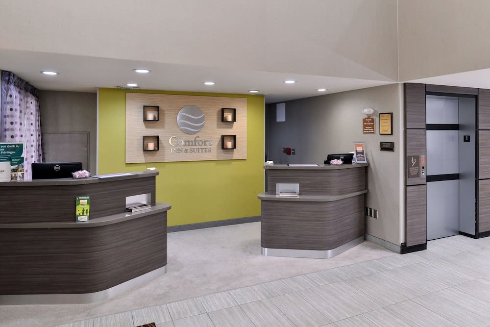 Comfort Inn & Suites Frisco - Plano 2