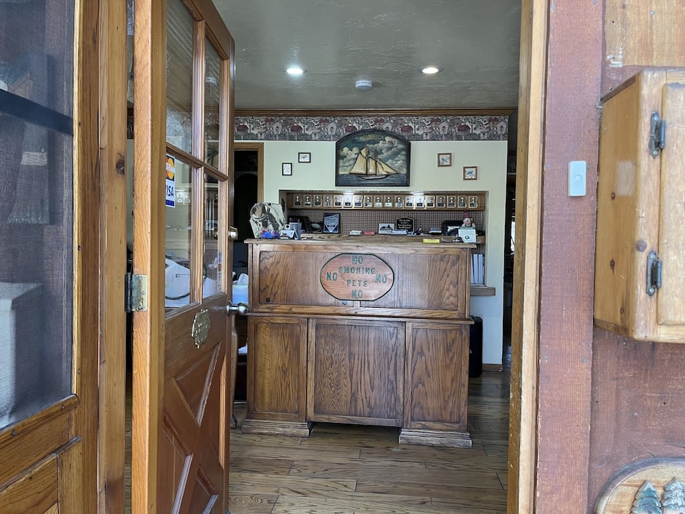 Whispering Pines Lodge 2