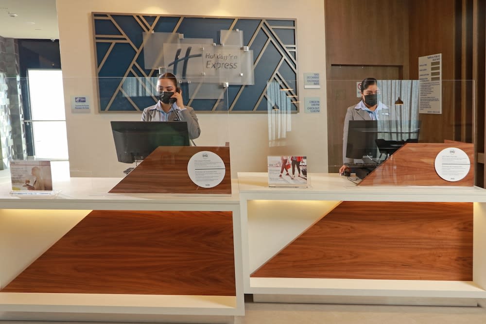 Holiday Inn Express Monterrey Fundidora by IHG 2