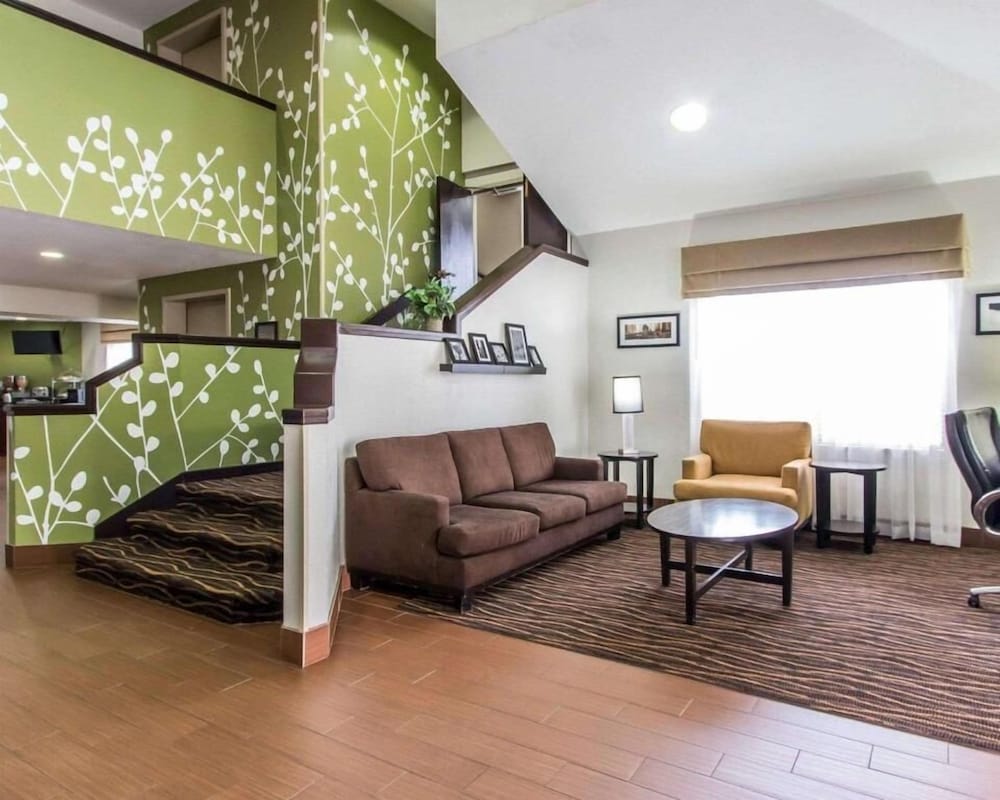 The Douillet by Demeure Hotels 2