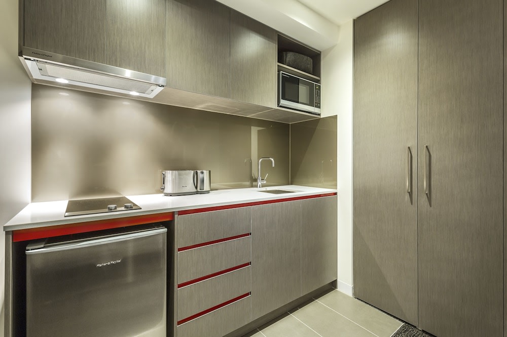 MainStay Suites Abbotsford 2