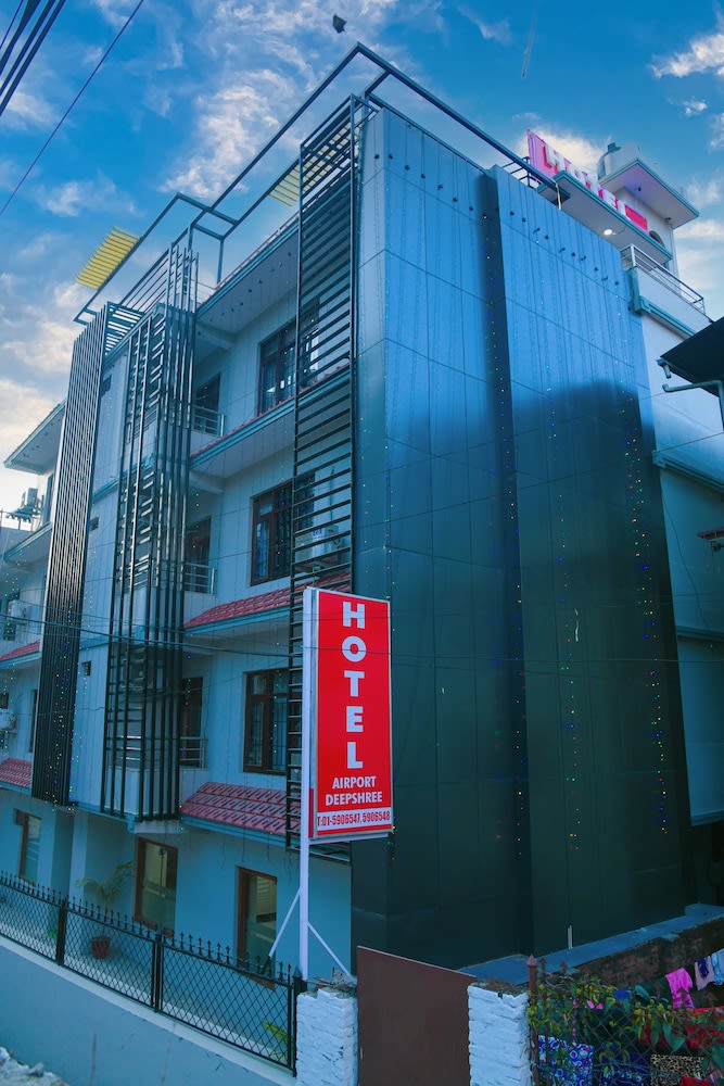Hotel Airport Deepshree 1
