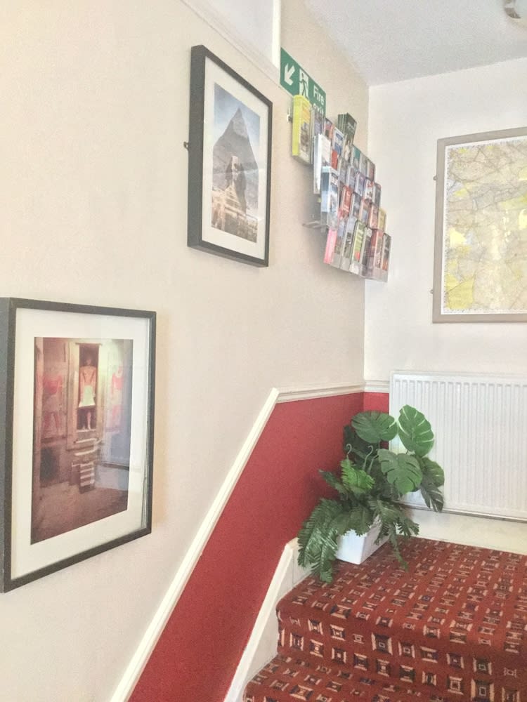 Chiswick Lodge Hotel 2