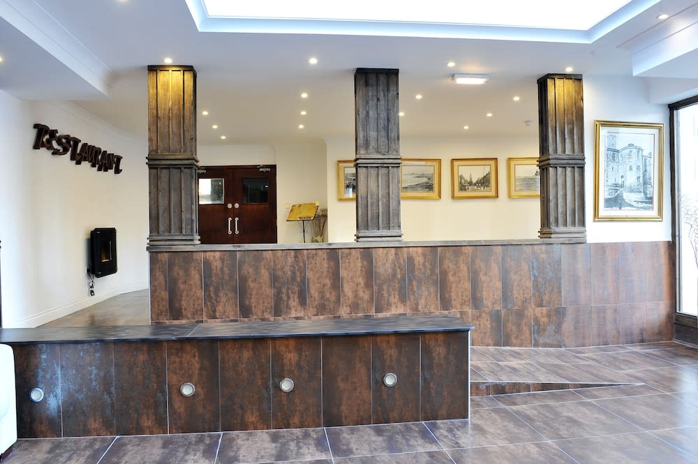 The Kings Arms Hotel 2