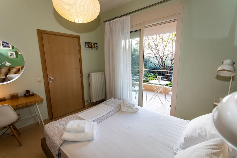 Gallery Suites Parga 2