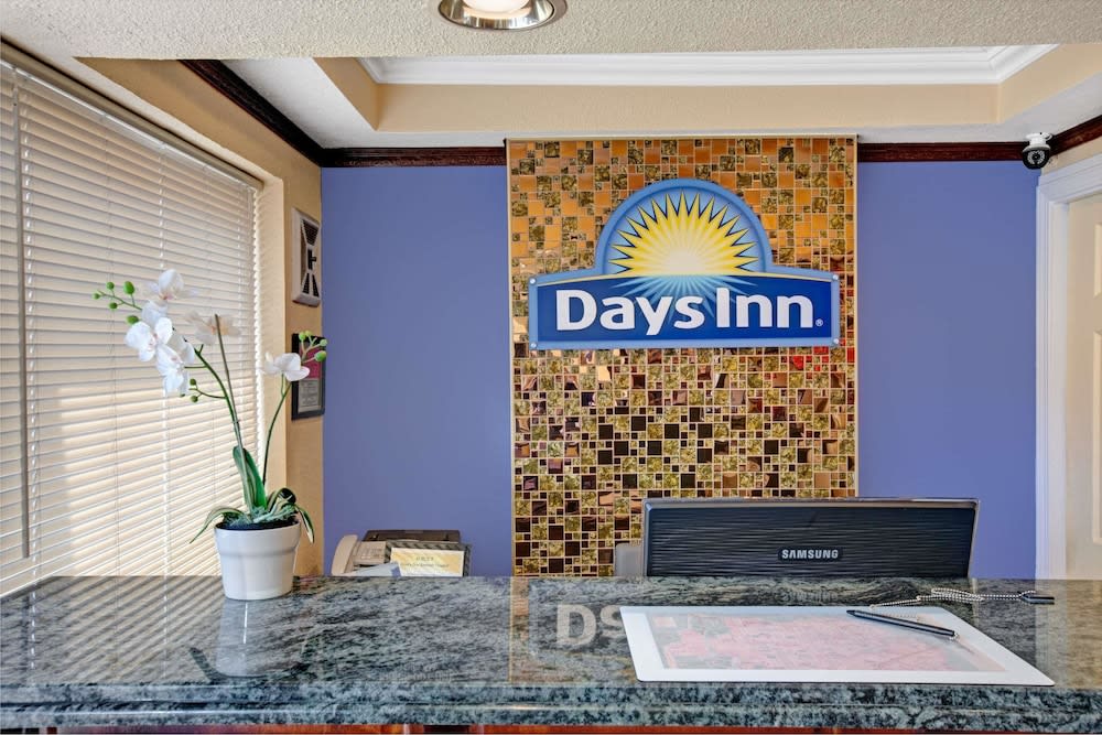 Days Inn by Wyndham San Francisco - Lombard 2