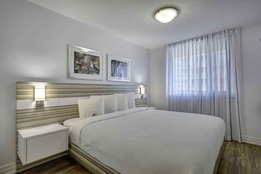 Town Inn Suites Hotel 4