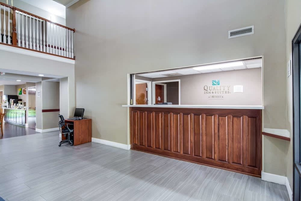 Quality Inn & Suites Canton, GA 2