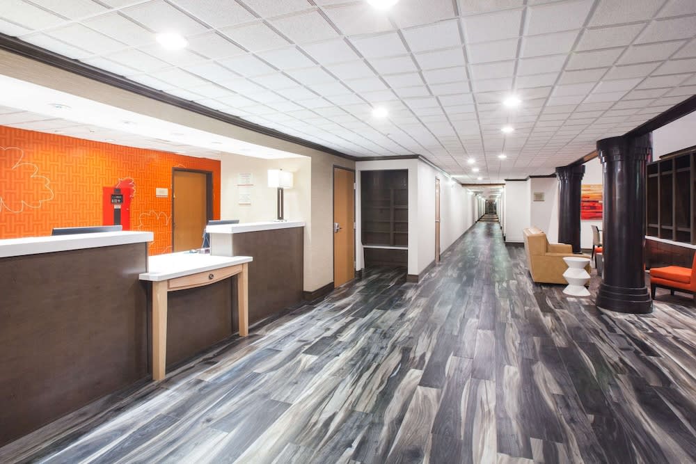 Hawthorn Extended Stay by Wyndham Corpus Christi 2