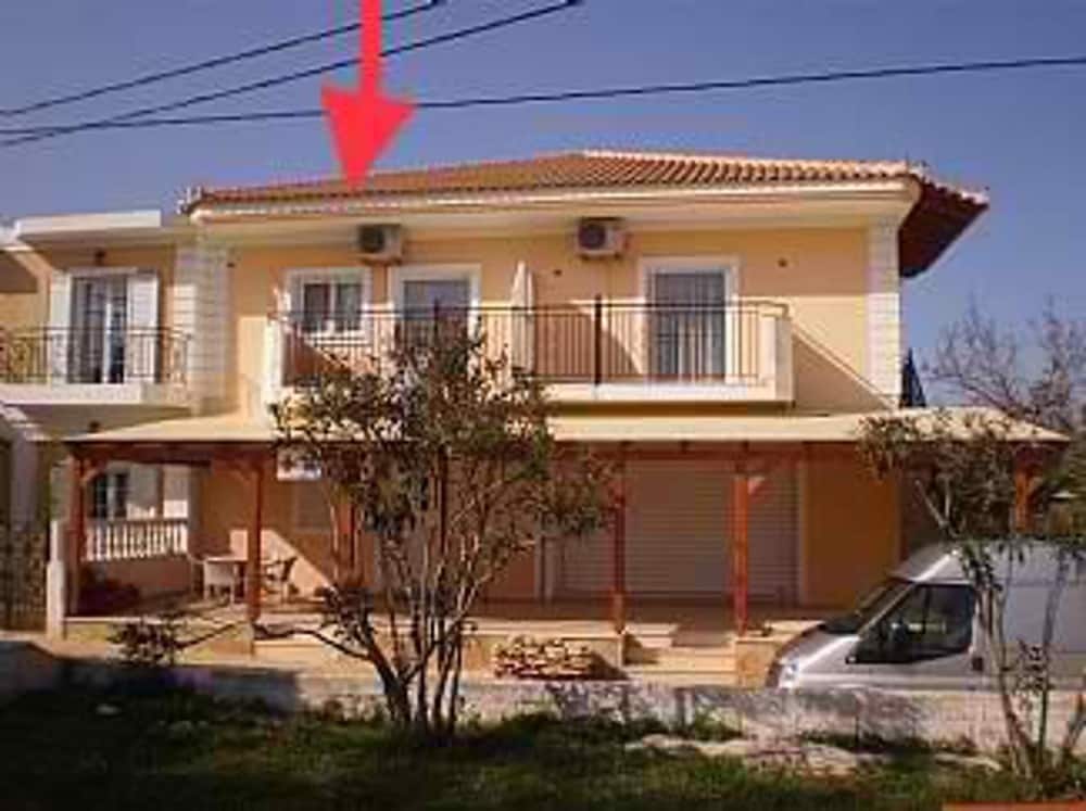 2-bedroom Apartment in Skala LF 1