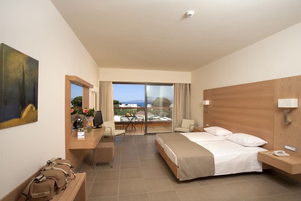 Island Blue Hotel 2