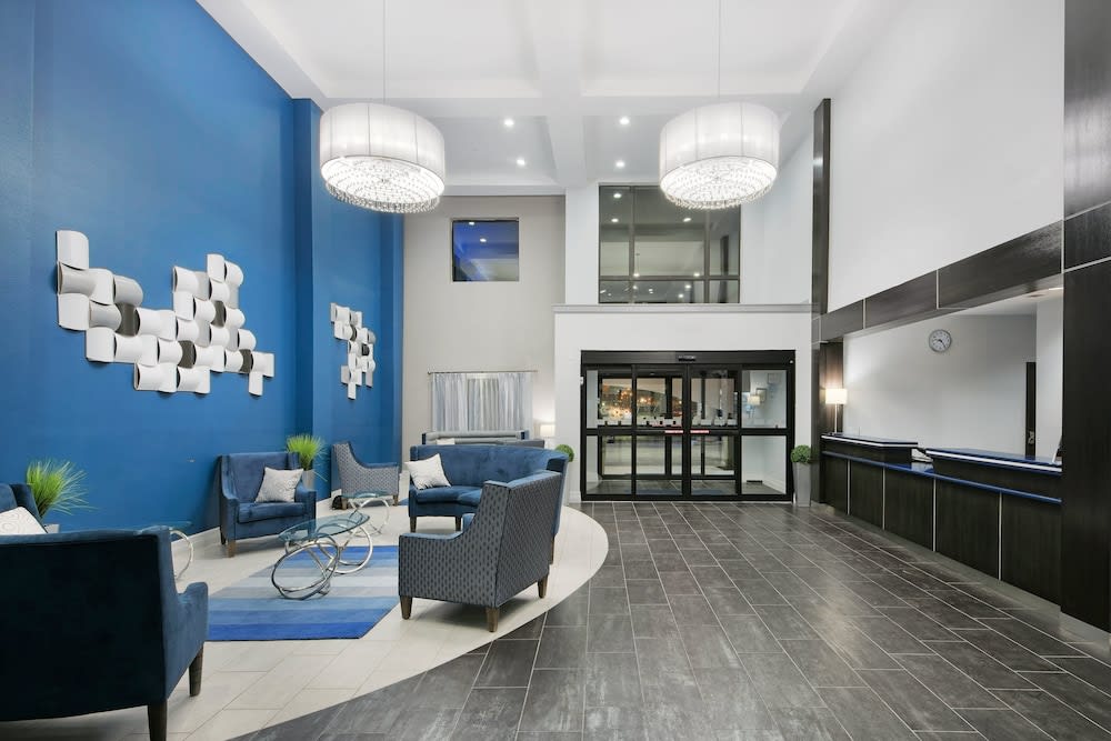 Holiday Inn Express & Suites HOUSTON NORTH - IAH AREA by IHG 2