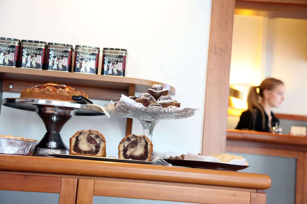 Hotell Aston 2