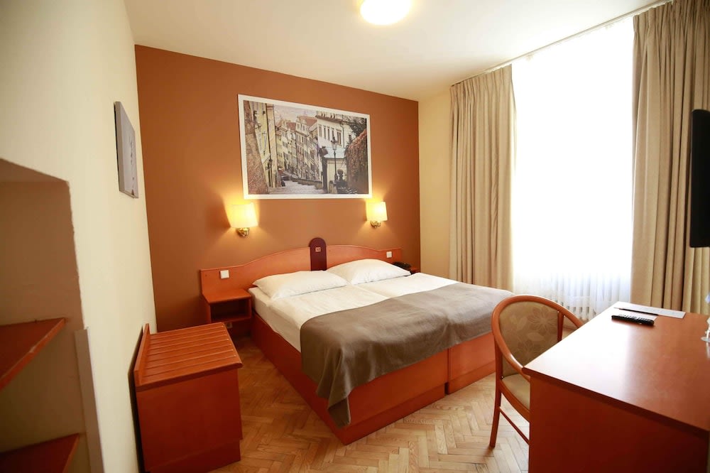 Hotel Merkur - Czech Leading Hotels 3
