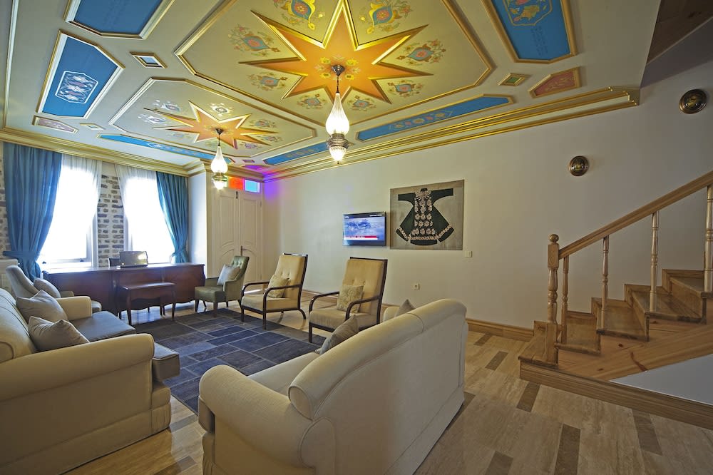 Azade Premier Hotel 2