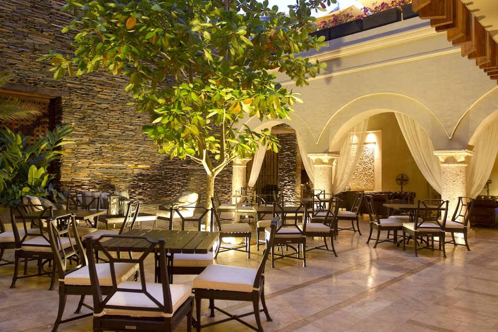 Bastión Luxury Hotel 1