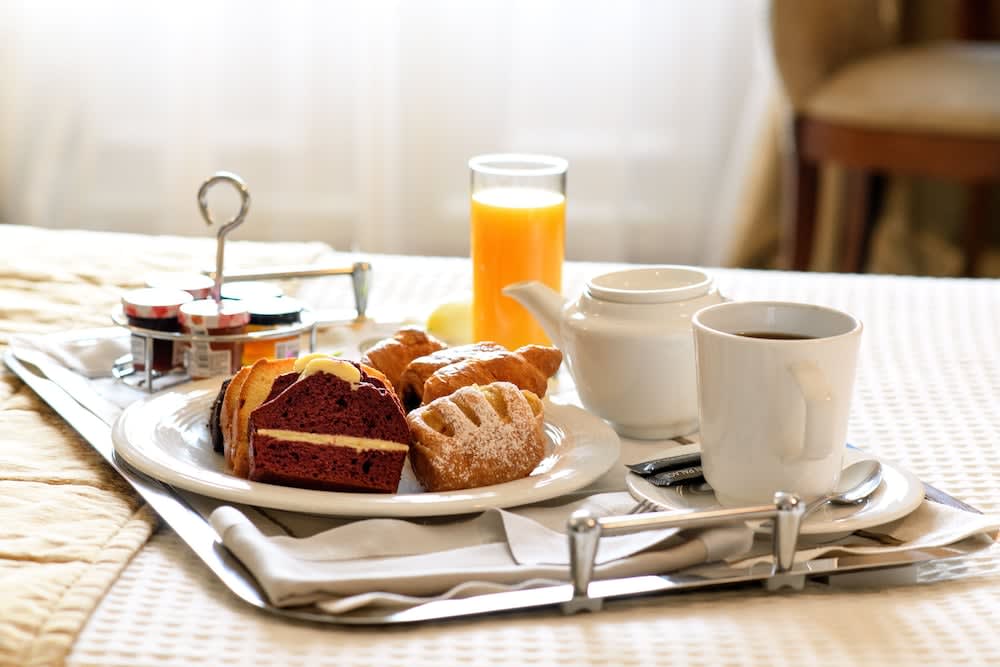 Mediterranean Palace 4