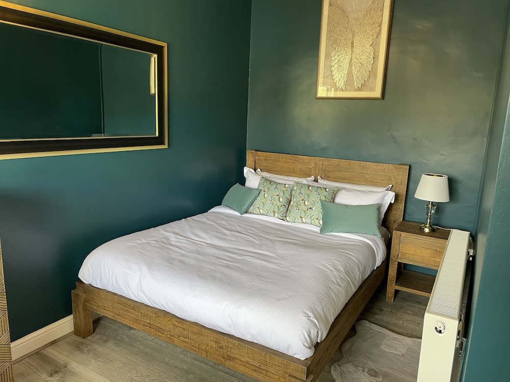 The Hole In The Wall 2