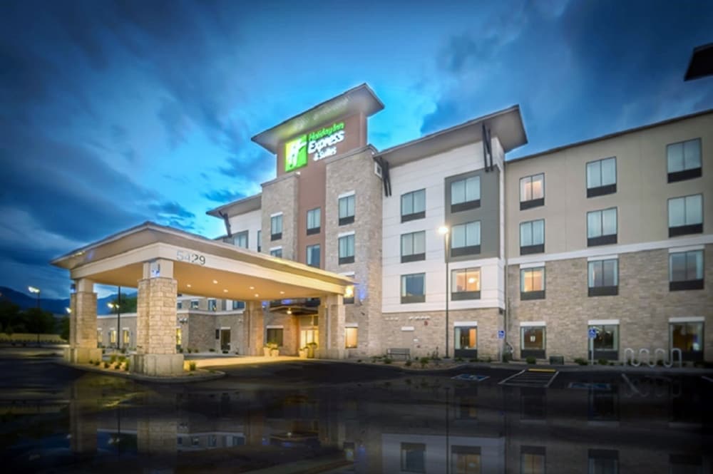 Holiday Inn Express & Suites SALT LAKE CITY SOUTH - MURRAY by IHG 1