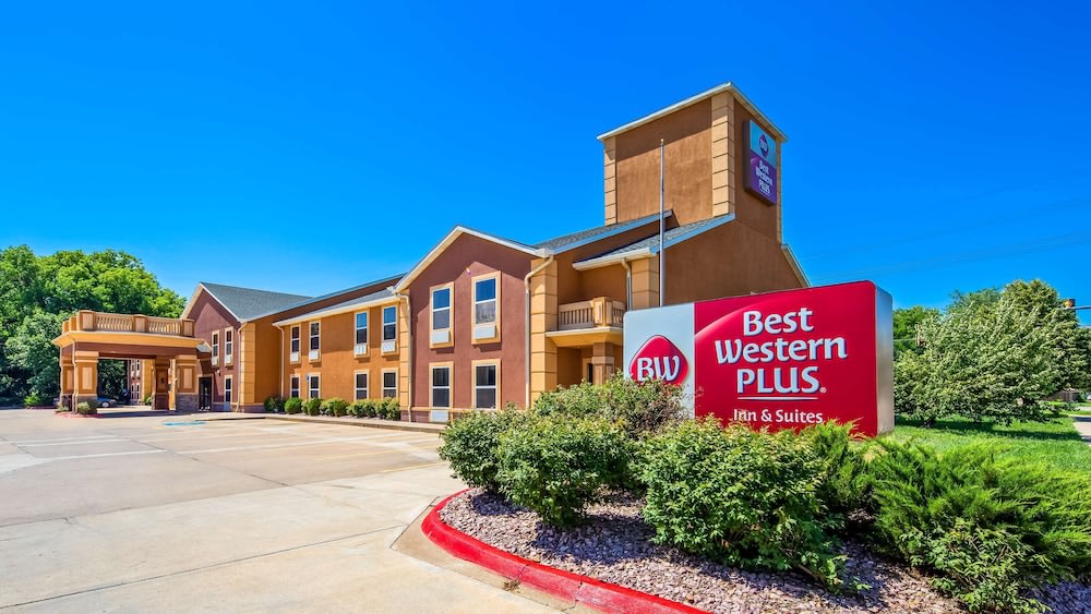 Best Western Plus Midwest Inn & Suites 1