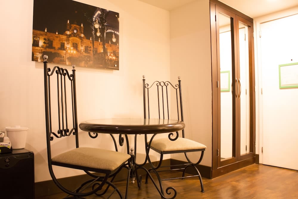 Holiday Inn Hotel & Suites Guadalajara-Centro Historico by IHG 2